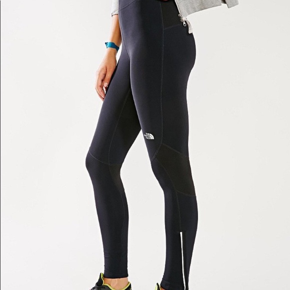 Black Northface Vaporwick Leggings w Zip Ankles